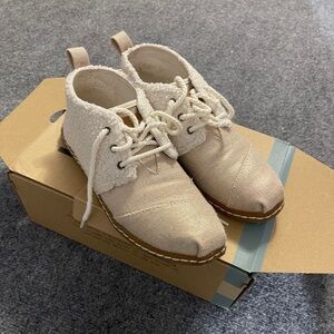 Toms Bootie/Sneaker